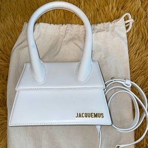 Jacquemus Le Chiquito Moyen Top-Handle Bag
